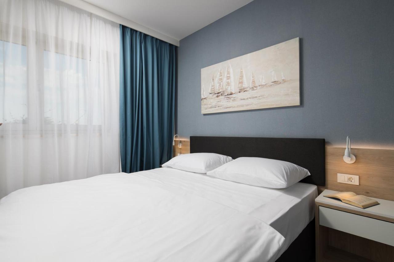 Garden Palace Resort Umag Exterior foto
